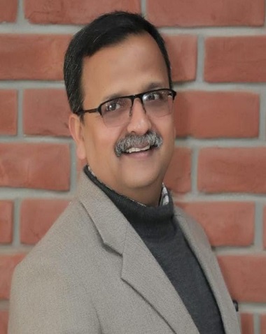 Dr. Naveen Singhal